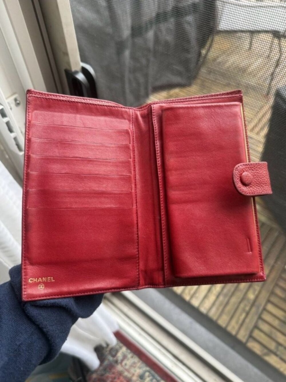 CHANEL Vtg Authentic Red Caviar Leather Long Wallet with Embossed CC - Picture 6 of 12
